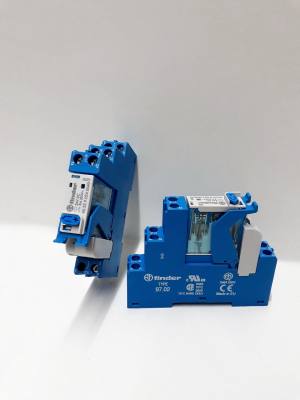 Interface 2 Reversiveis, 8 A 24 VDC 4C0290240050SPA*