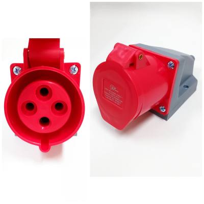 Tomada Ind Sob 3 P+ T .32 A Vermelho 6H IP44 7884206 *