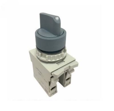 Chave Knob 3 Posicoes 2NA c/ Retencao CEW-CKM3F45-20000000 10047405*